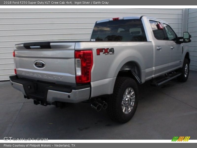 Ingot Silver / Earth Gray 2018 Ford F250 Super Duty XLT Crew Cab 4x4
