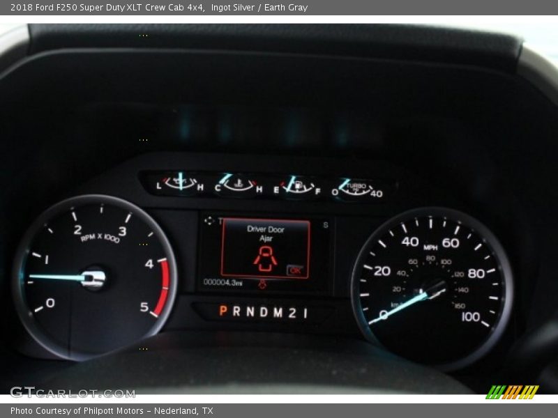 Ingot Silver / Earth Gray 2018 Ford F250 Super Duty XLT Crew Cab 4x4