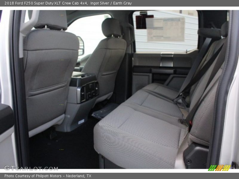 Ingot Silver / Earth Gray 2018 Ford F250 Super Duty XLT Crew Cab 4x4
