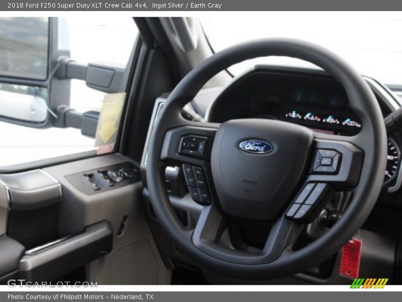 Ingot Silver / Earth Gray 2018 Ford F250 Super Duty XLT Crew Cab 4x4