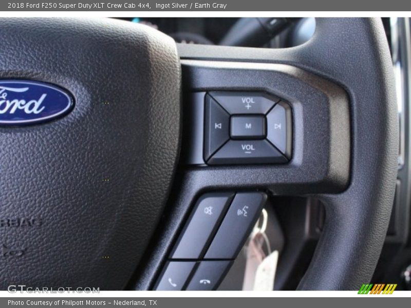 Ingot Silver / Earth Gray 2018 Ford F250 Super Duty XLT Crew Cab 4x4