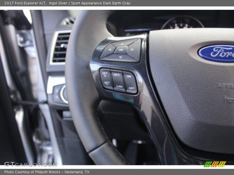 Ingot Silver / Sport Appearance Dark Earth Gray 2017 Ford Explorer XLT