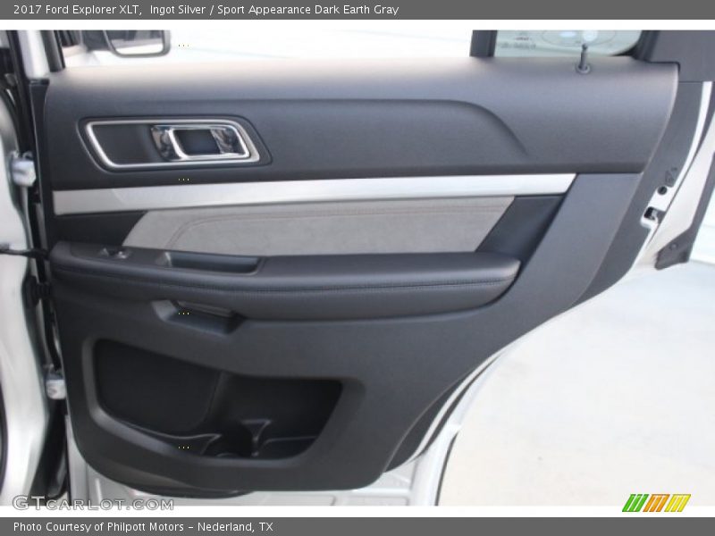 Ingot Silver / Sport Appearance Dark Earth Gray 2017 Ford Explorer XLT