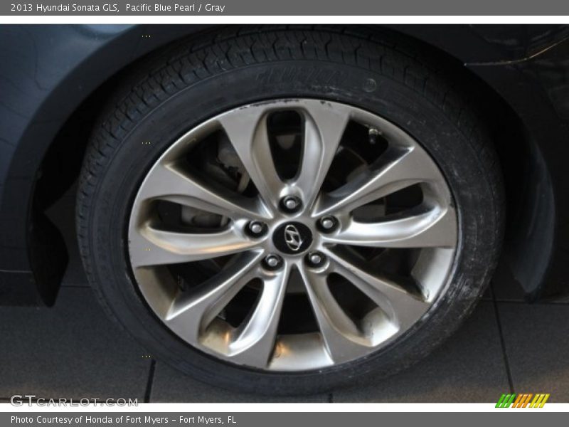Pacific Blue Pearl / Gray 2013 Hyundai Sonata GLS