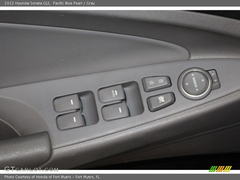 Pacific Blue Pearl / Gray 2013 Hyundai Sonata GLS