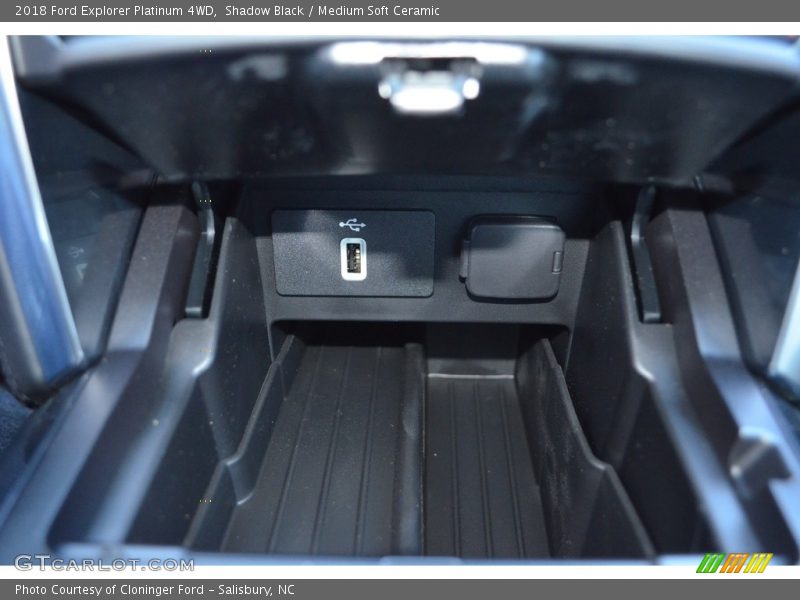 Shadow Black / Medium Soft Ceramic 2018 Ford Explorer Platinum 4WD