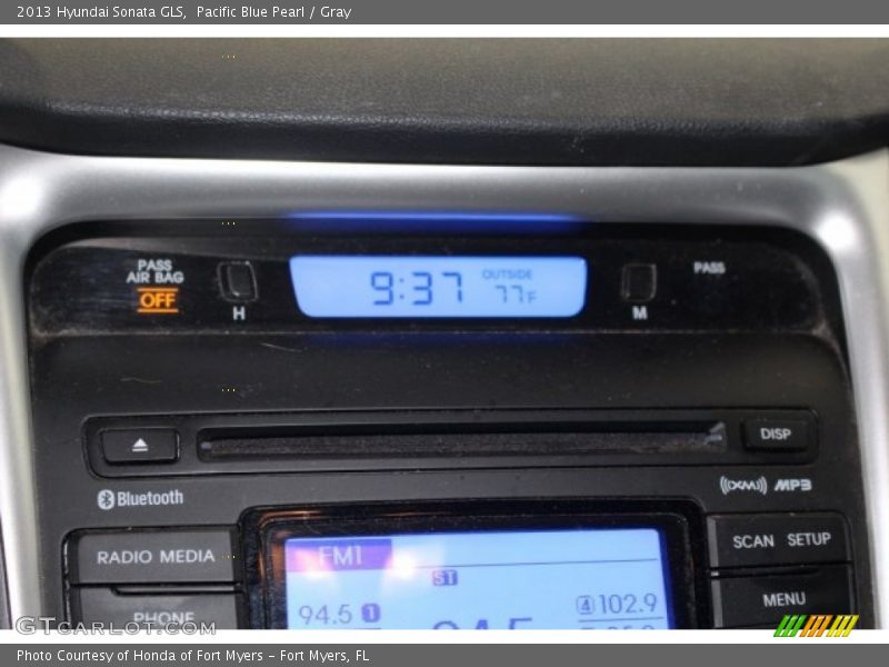 Pacific Blue Pearl / Gray 2013 Hyundai Sonata GLS