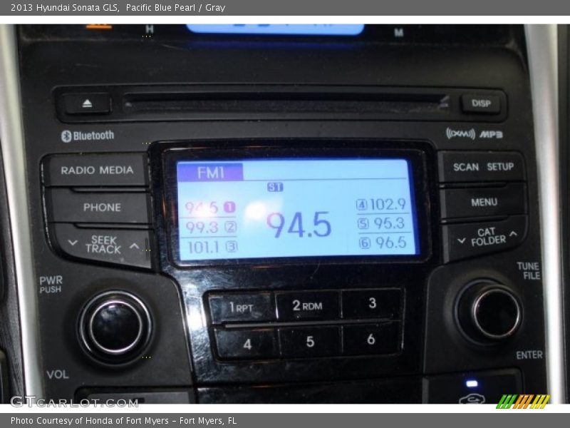 Pacific Blue Pearl / Gray 2013 Hyundai Sonata GLS
