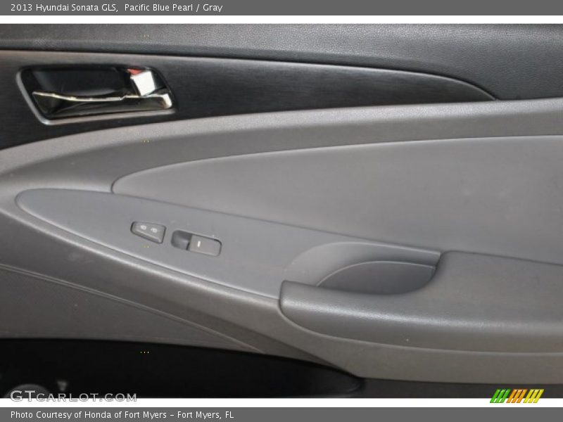 Pacific Blue Pearl / Gray 2013 Hyundai Sonata GLS