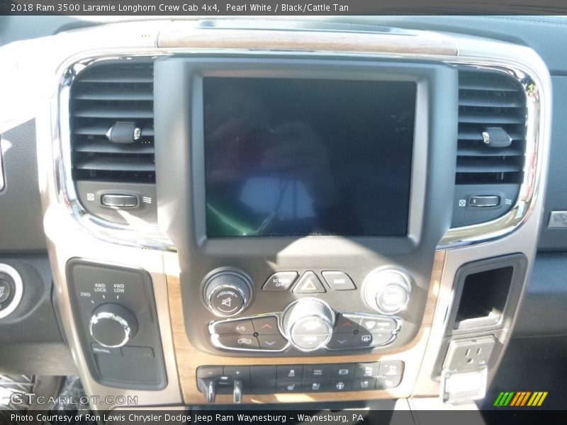 Pearl White / Black/Cattle Tan 2018 Ram 3500 Laramie Longhorn Crew Cab 4x4