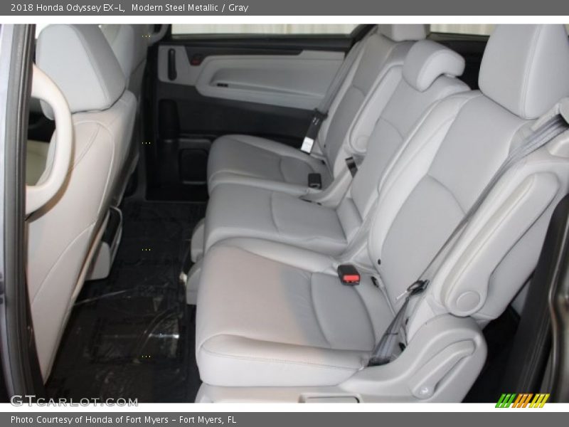 Modern Steel Metallic / Gray 2018 Honda Odyssey EX-L