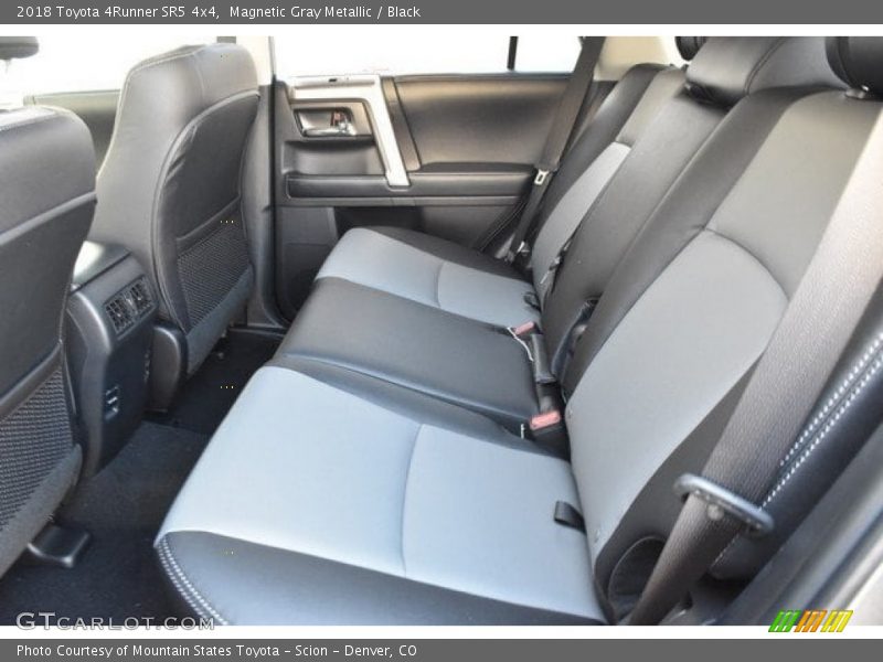 Magnetic Gray Metallic / Black 2018 Toyota 4Runner SR5 4x4
