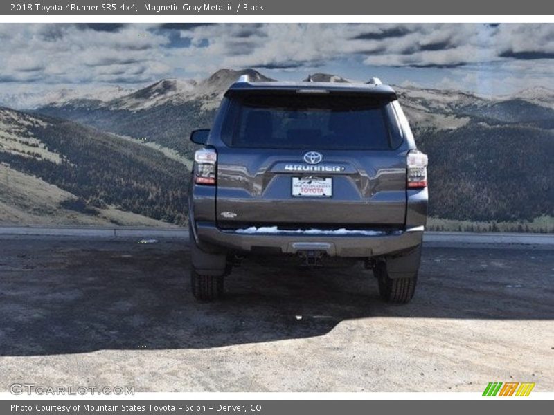 Magnetic Gray Metallic / Black 2018 Toyota 4Runner SR5 4x4