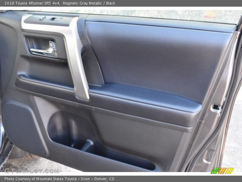 Magnetic Gray Metallic / Black 2018 Toyota 4Runner SR5 4x4