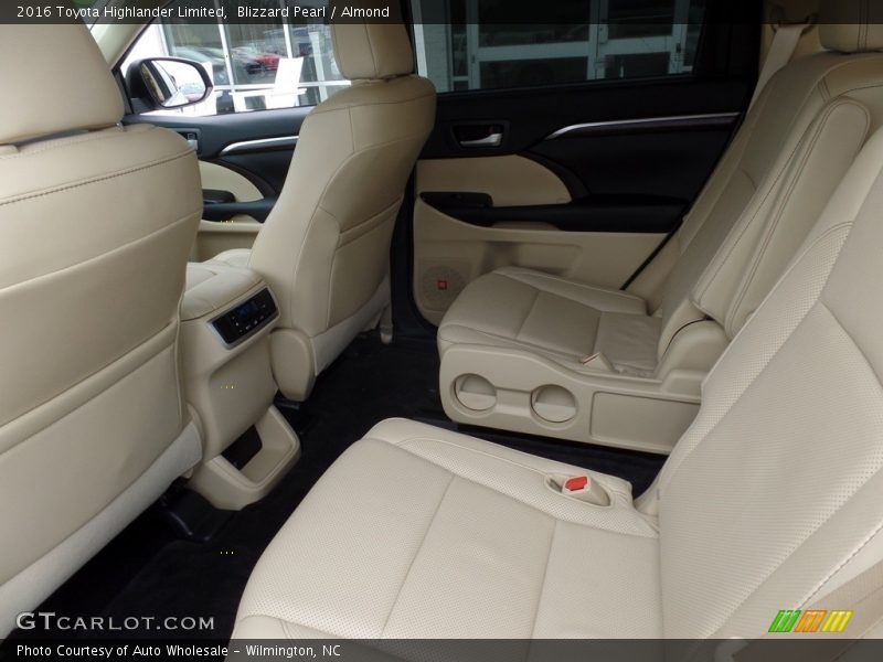 Blizzard Pearl / Almond 2016 Toyota Highlander Limited