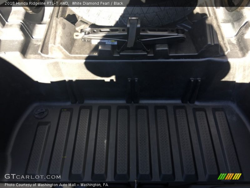 White Diamond Pearl / Black 2018 Honda Ridgeline RTL-T AWD
