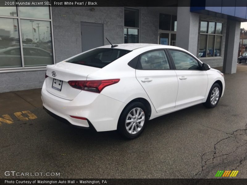 Frost White Pearl / Black 2018 Hyundai Accent SEL
