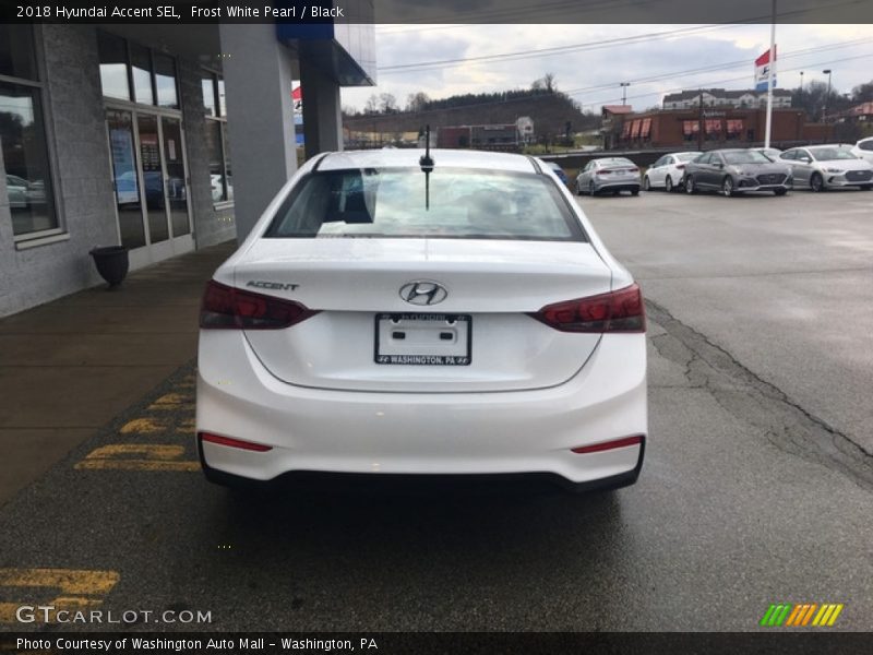 Frost White Pearl / Black 2018 Hyundai Accent SEL