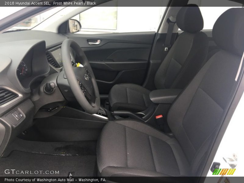 Frost White Pearl / Black 2018 Hyundai Accent SEL