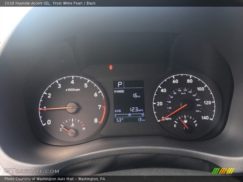 Frost White Pearl / Black 2018 Hyundai Accent SEL