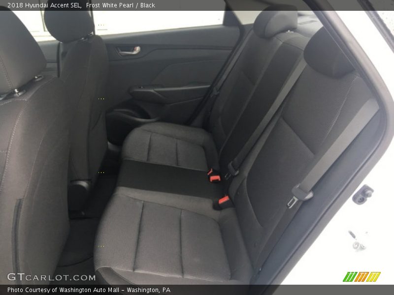 Frost White Pearl / Black 2018 Hyundai Accent SEL