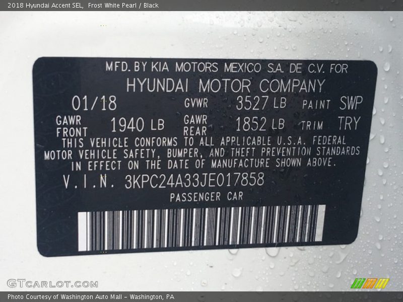 Frost White Pearl / Black 2018 Hyundai Accent SEL