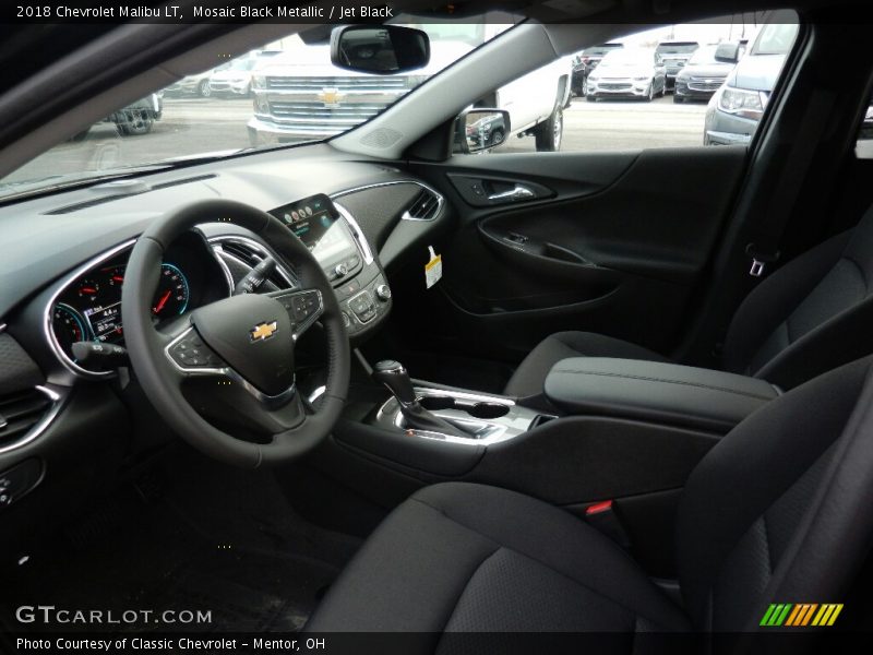 Mosaic Black Metallic / Jet Black 2018 Chevrolet Malibu LT
