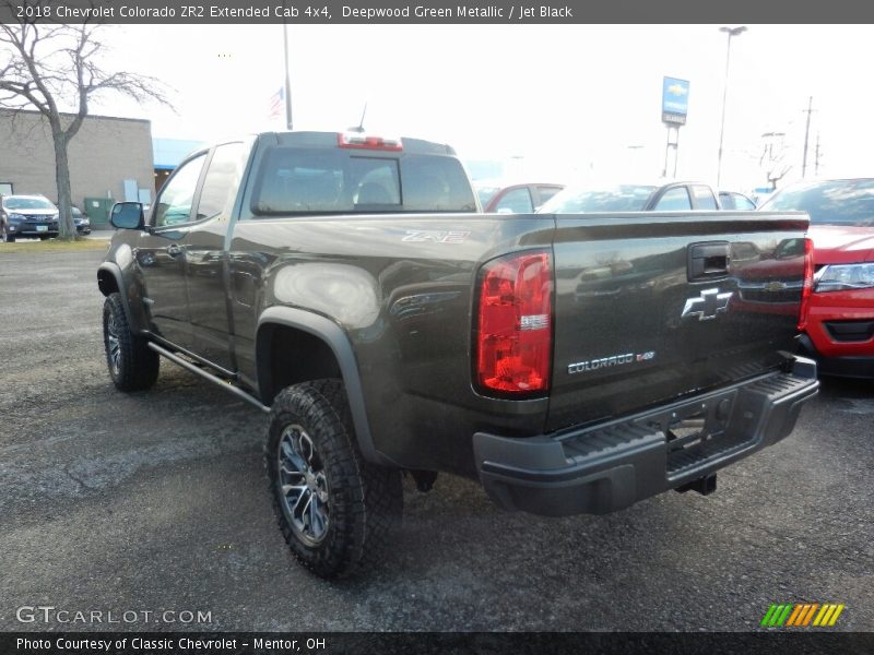 Deepwood Green Metallic / Jet Black 2018 Chevrolet Colorado ZR2 Extended Cab 4x4