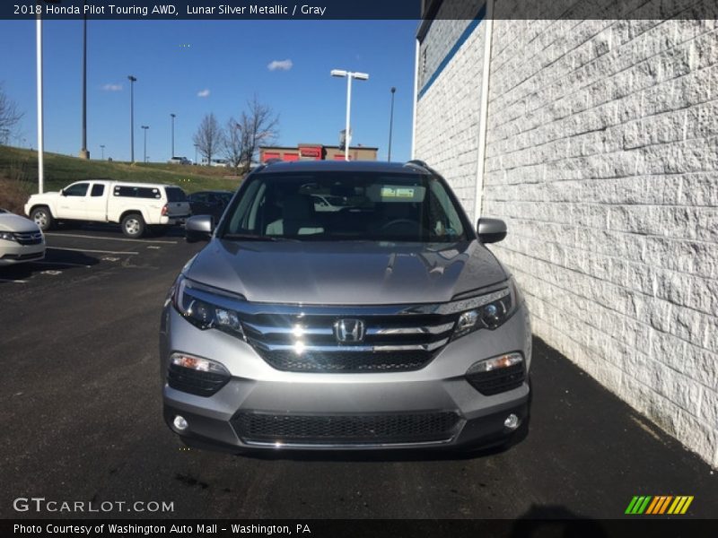 Lunar Silver Metallic / Gray 2018 Honda Pilot Touring AWD