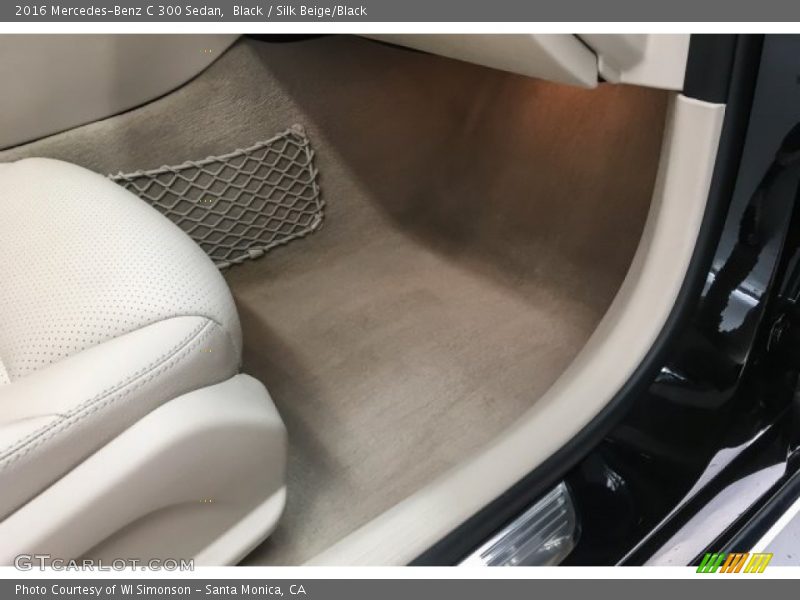 Black / Silk Beige/Black 2016 Mercedes-Benz C 300 Sedan
