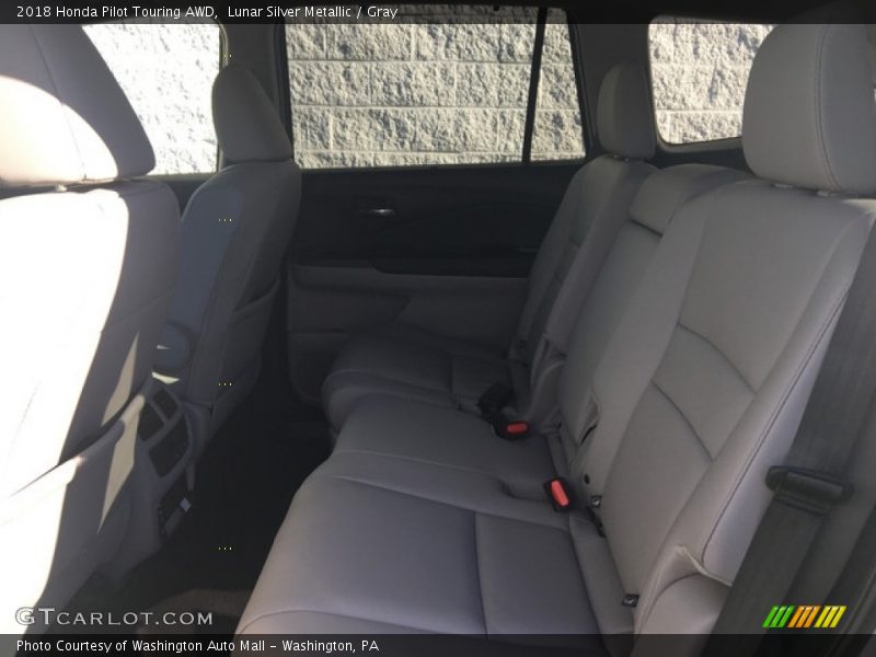 Lunar Silver Metallic / Gray 2018 Honda Pilot Touring AWD