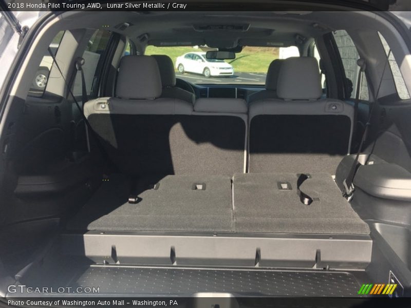Lunar Silver Metallic / Gray 2018 Honda Pilot Touring AWD