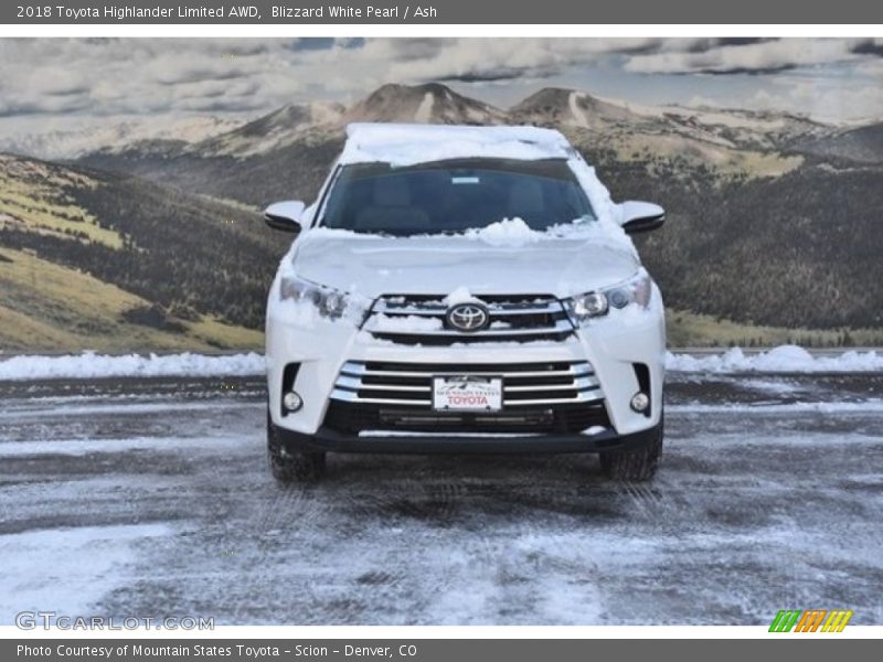 Blizzard White Pearl / Ash 2018 Toyota Highlander Limited AWD