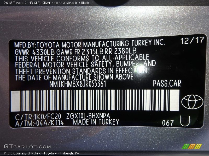 Silver Knockout Metallic / Black 2018 Toyota C-HR XLE