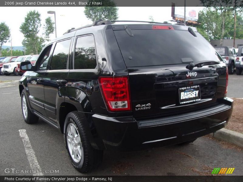 Black / Khaki 2006 Jeep Grand Cherokee Laredo 4x4