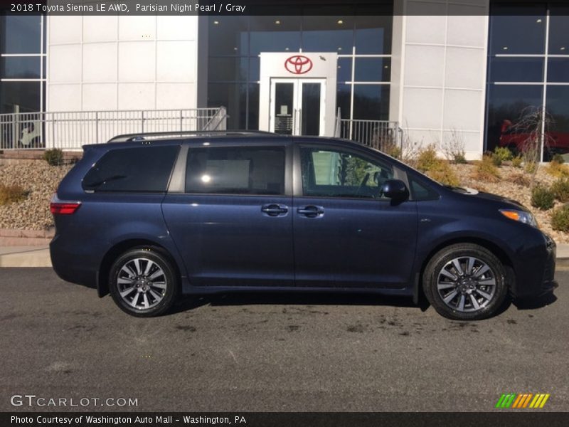 Parisian Night Pearl / Gray 2018 Toyota Sienna LE AWD