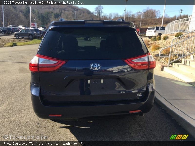Parisian Night Pearl / Gray 2018 Toyota Sienna LE AWD