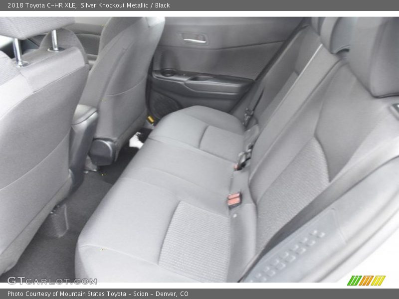 Silver Knockout Metallic / Black 2018 Toyota C-HR XLE