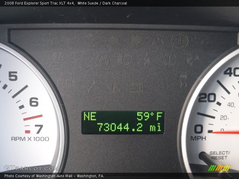White Suede / Dark Charcoal 2008 Ford Explorer Sport Trac XLT 4x4