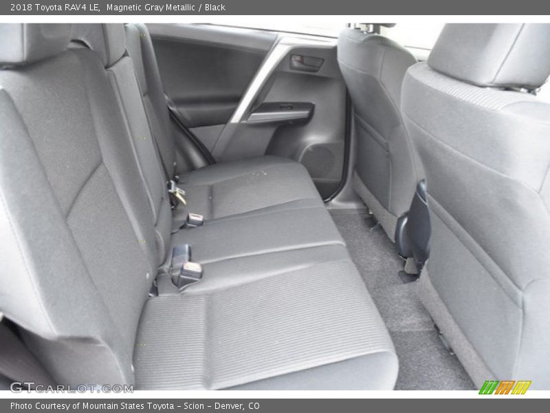 Magnetic Gray Metallic / Black 2018 Toyota RAV4 LE