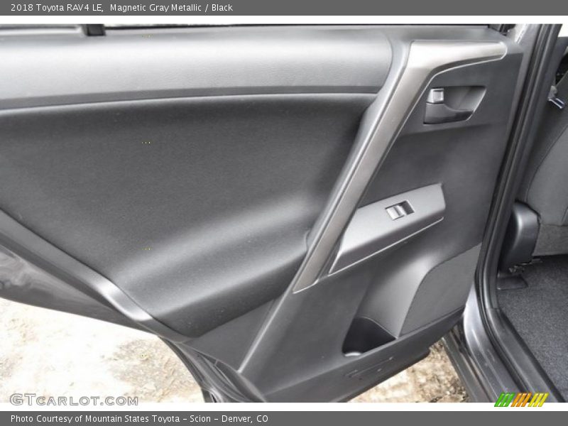Magnetic Gray Metallic / Black 2018 Toyota RAV4 LE