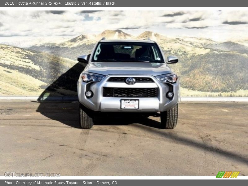Classic Silver Metallic / Black 2018 Toyota 4Runner SR5 4x4