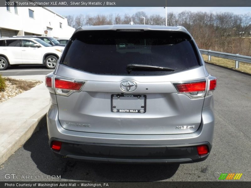 Silver Sky Metallic / Black 2015 Toyota Highlander XLE AWD
