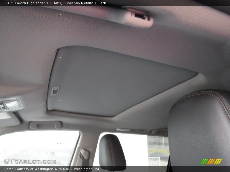 Silver Sky Metallic / Black 2015 Toyota Highlander XLE AWD