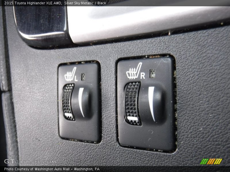 Silver Sky Metallic / Black 2015 Toyota Highlander XLE AWD
