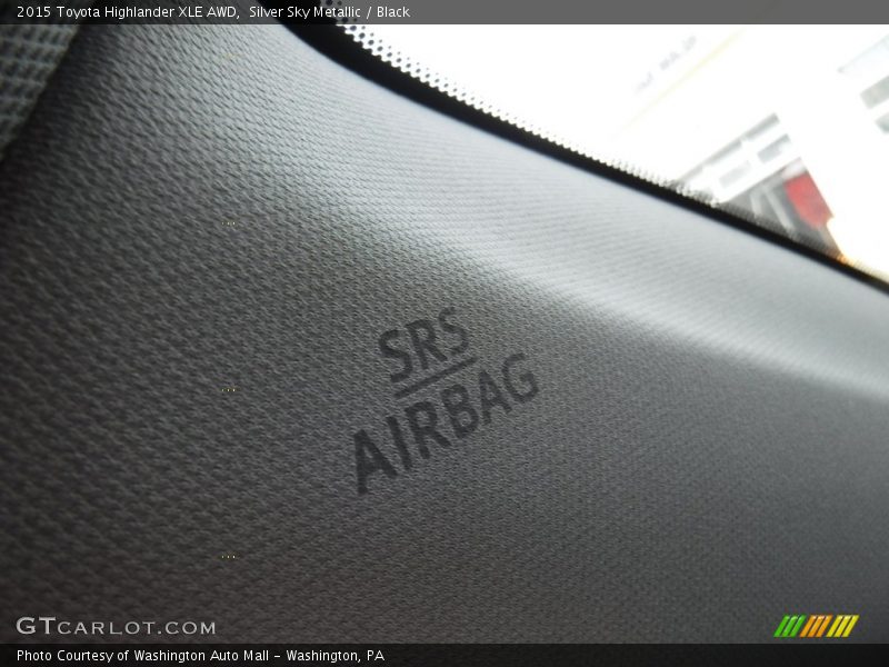 Silver Sky Metallic / Black 2015 Toyota Highlander XLE AWD