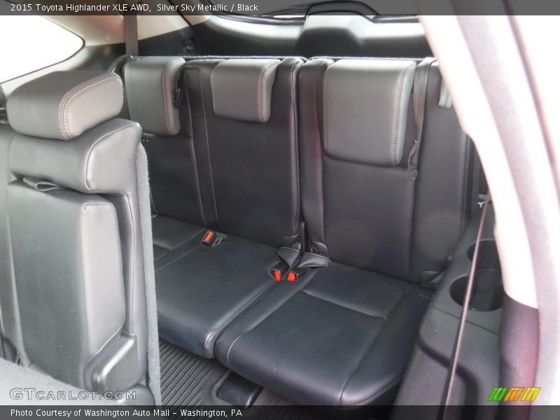 Silver Sky Metallic / Black 2015 Toyota Highlander XLE AWD