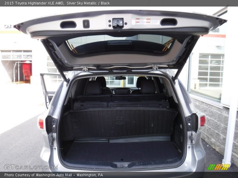 Silver Sky Metallic / Black 2015 Toyota Highlander XLE AWD