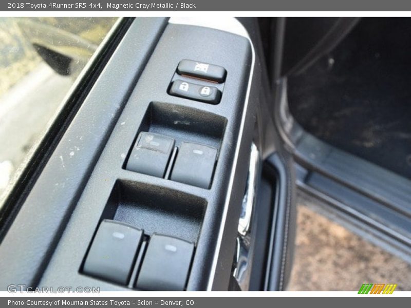 Magnetic Gray Metallic / Black 2018 Toyota 4Runner SR5 4x4