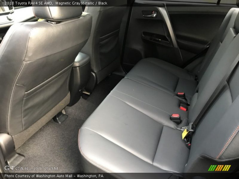 Magnetic Gray Metallic / Black 2018 Toyota RAV4 SE AWD